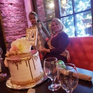 Meet your Posher, Margarita